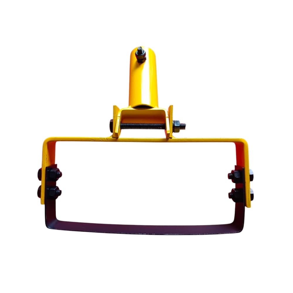 Bharat Agrotech Hand Weeder, Cum Cultivator, Saving Time And Effort In Farming (Without Handle) - Image 3