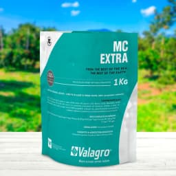 Valagro MC Extra Ascophyllum nodosum Seaweed Extract, 100% Water Soluble, Bio-stimulant, Plant Growth And Yield Enhancer 2