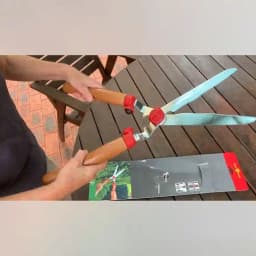 Wolf Garten Hedge Shears Wooden Handle (HS-W), Use For Hedge Trimming, Hedge Shaping, Precision Pruning 4